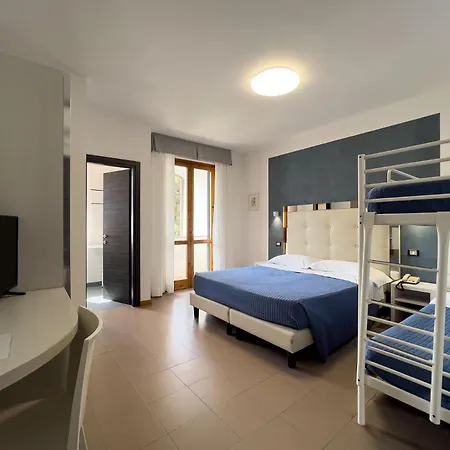 Hotel Brigantino 3*